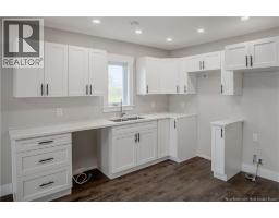47 Rockingstone Drive, photo 6