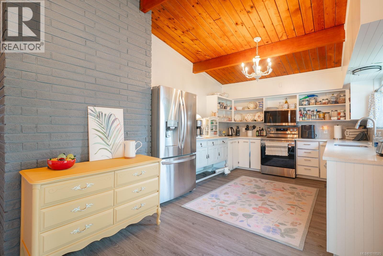 5032 Cherry Creek Rd, Port Alberni