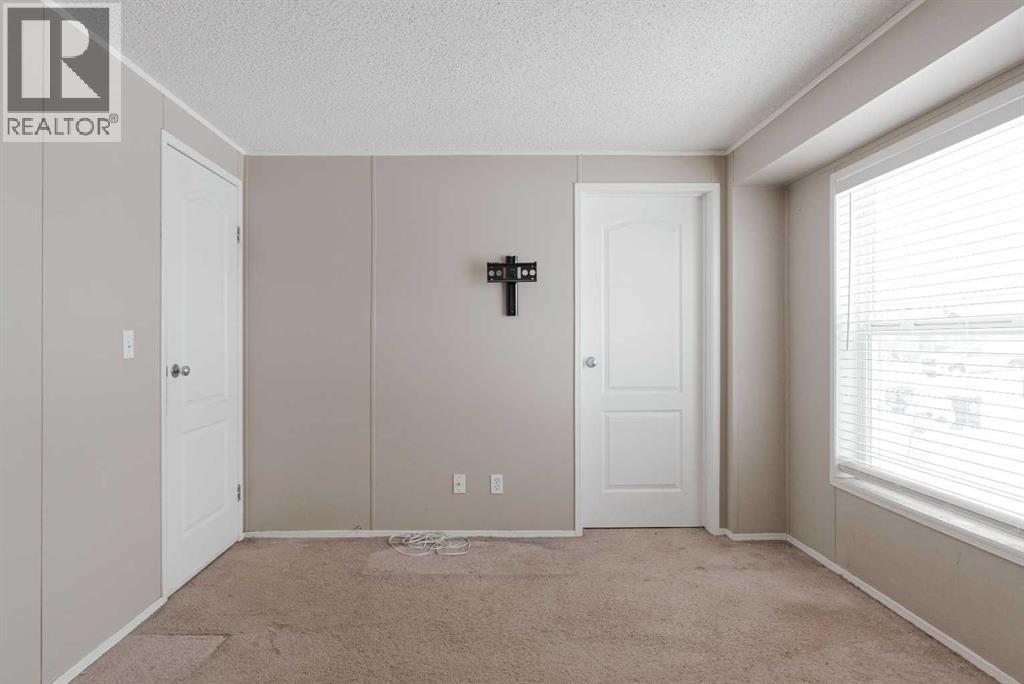 101 Balsam Way, Fort McMurray