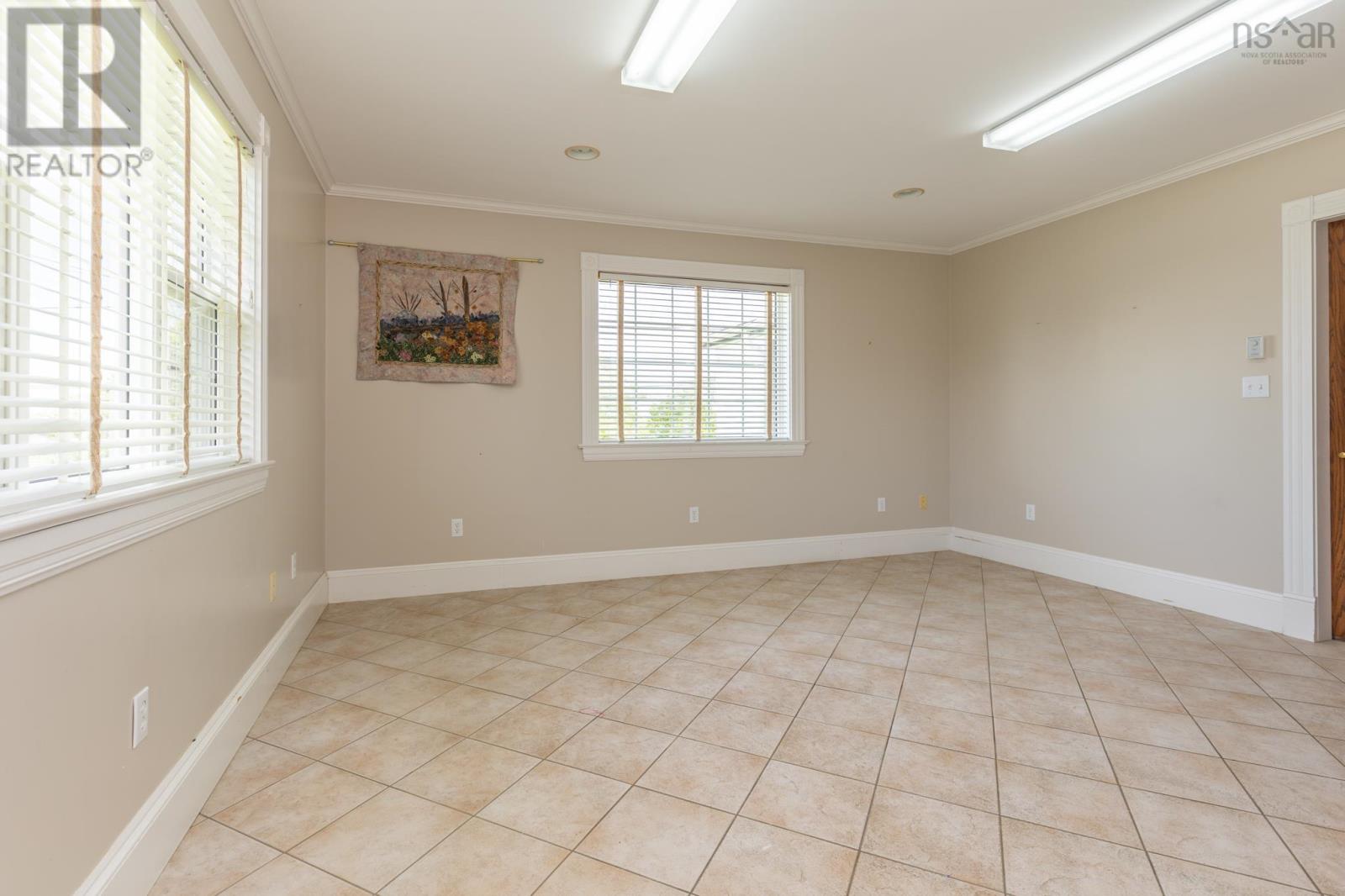 Property 24 of 35 of 1108 Highway 335