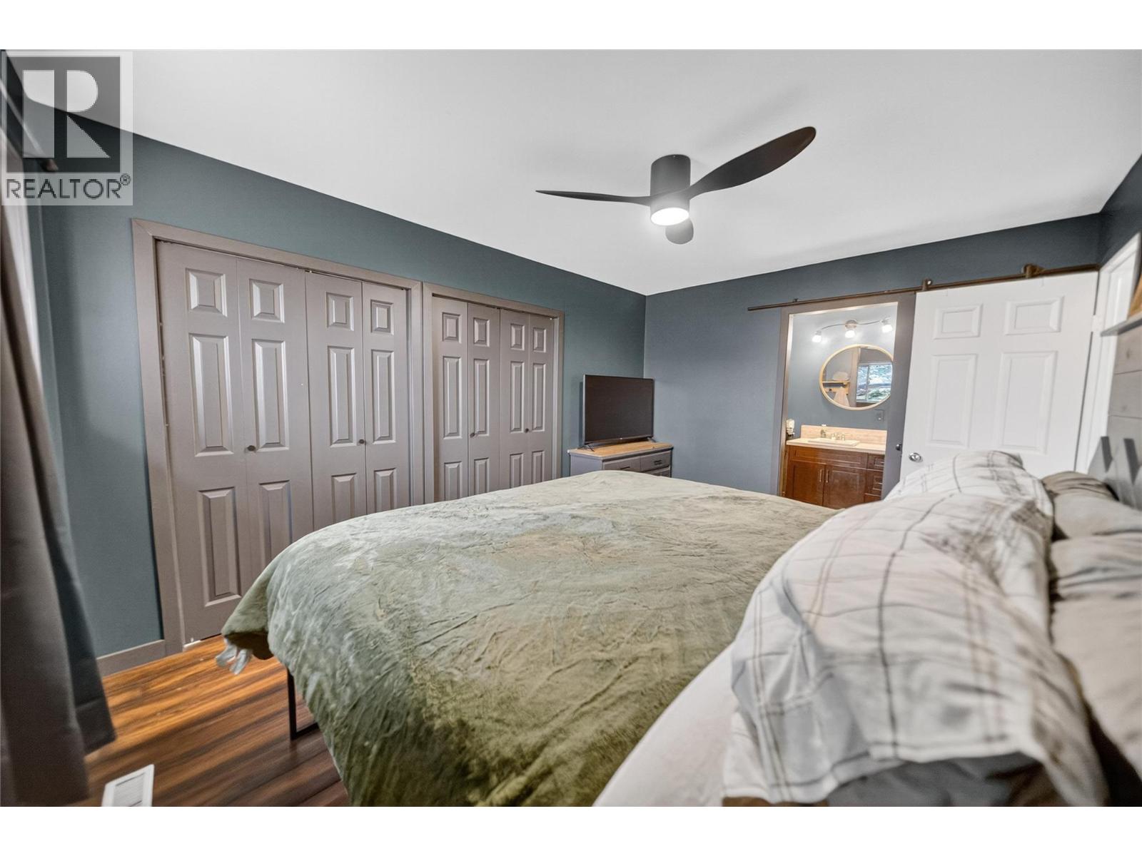 1412 20A Street South Street, Cranbrook