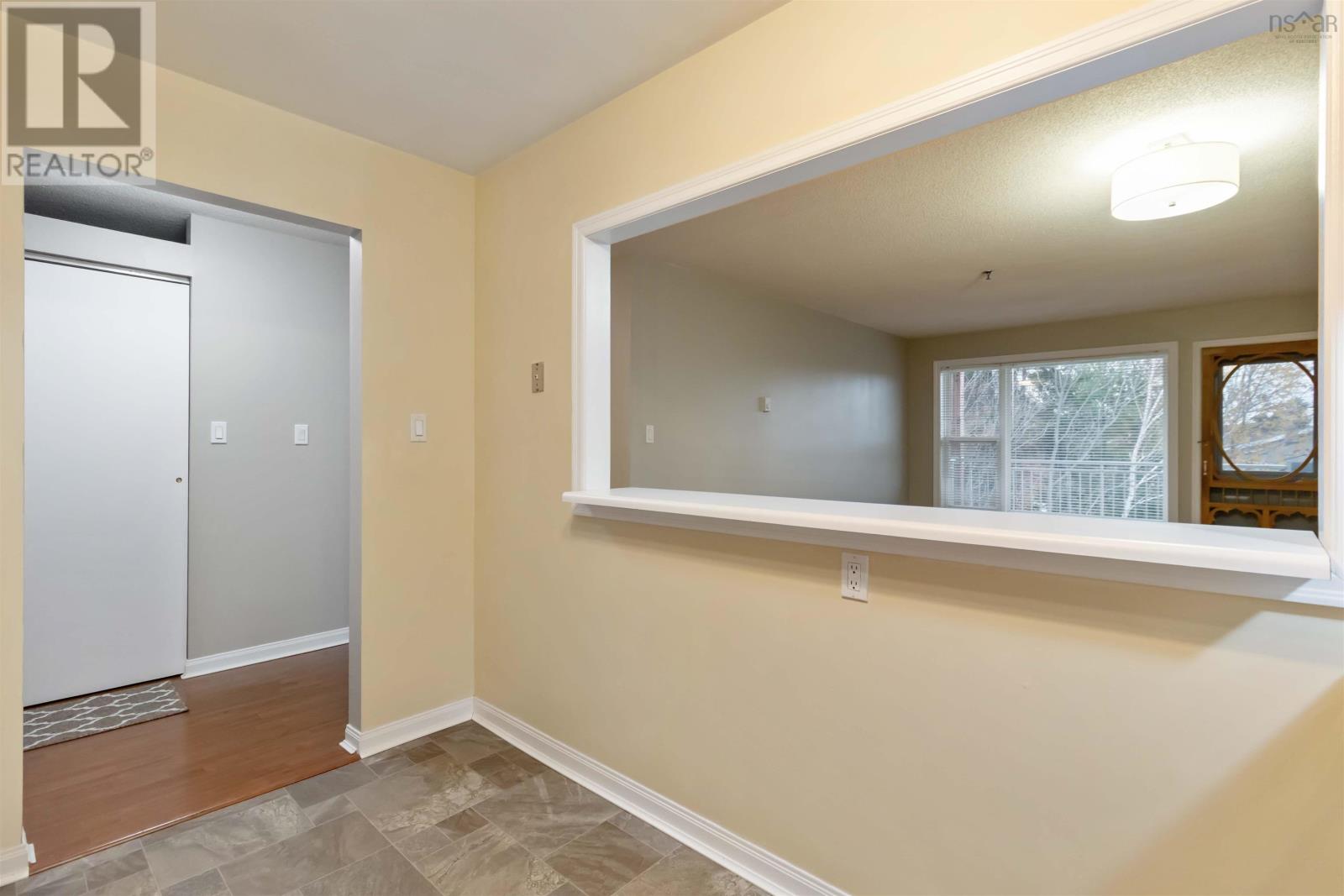 Property 20 of 31 of 408 51 River Lane