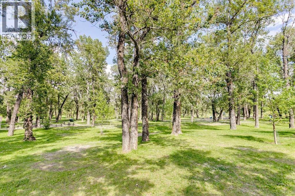 Single Family House for Sale in    Street SE Inglewood Calgary 