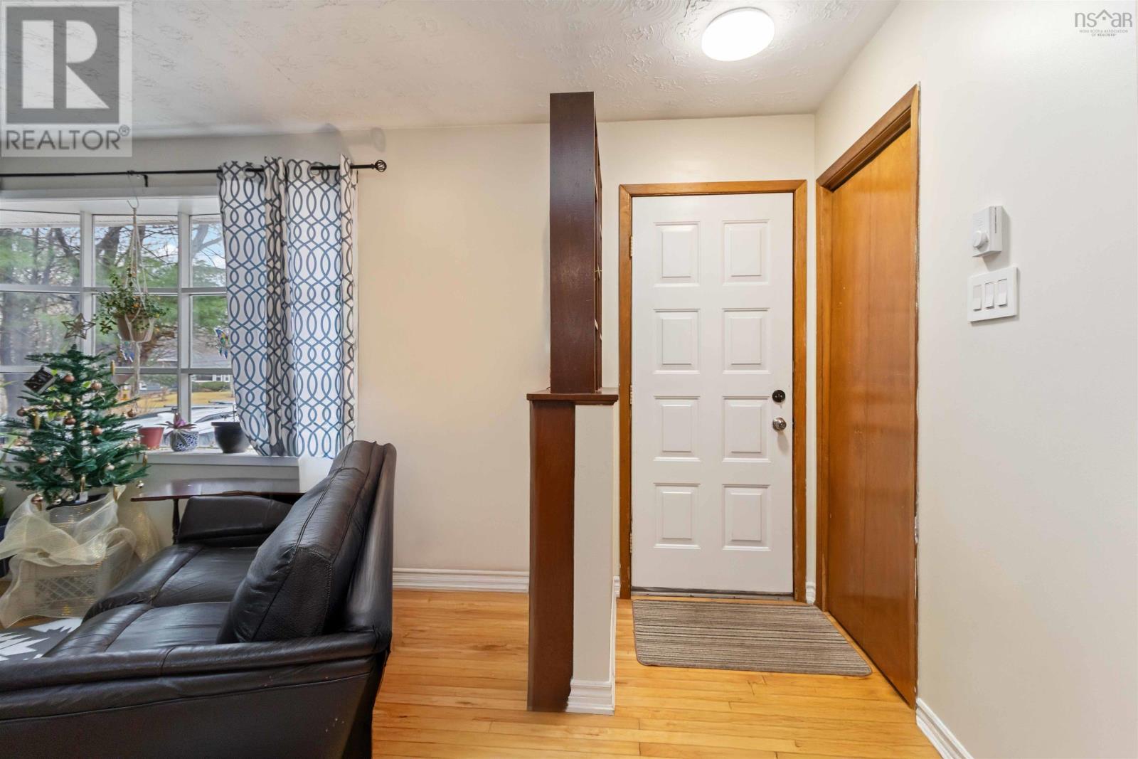 Property 3 of 27 of 14 DUBLIN Avenue