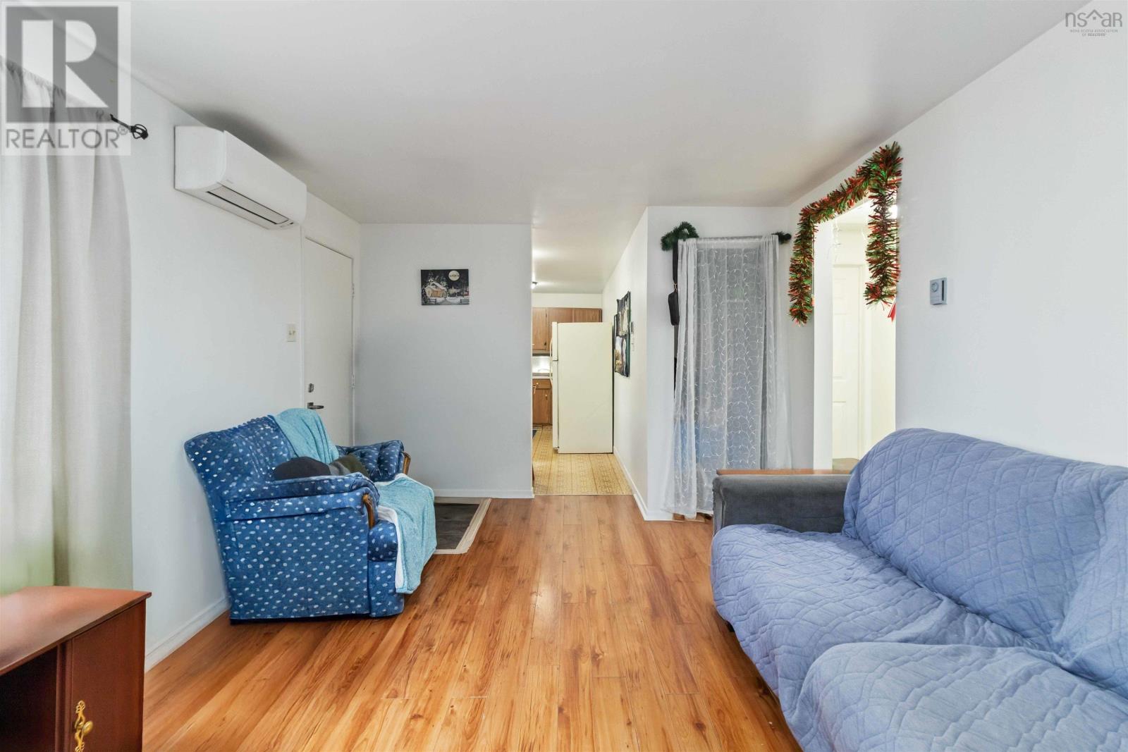 Property 21 of 27 of 14 DUBLIN Avenue