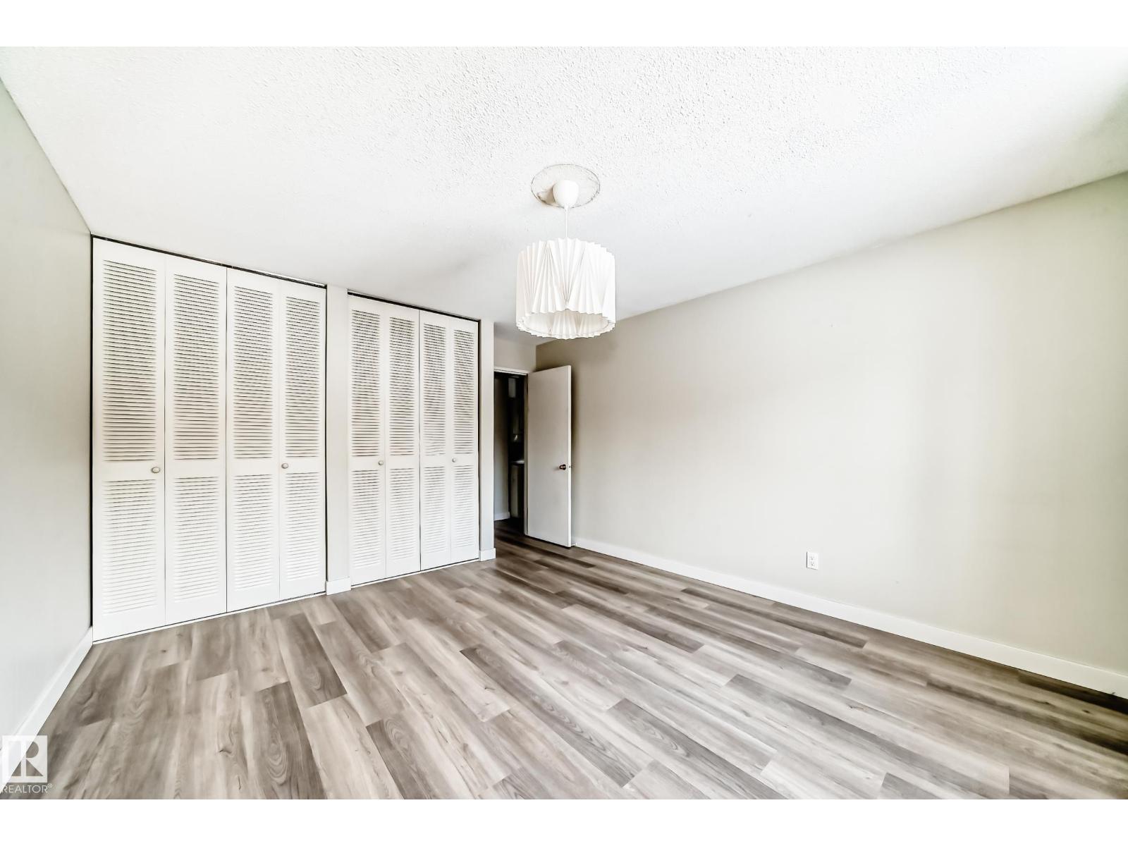 
          204 11420 40 AV NW
            <br/>
            <span>Edmonton</span>
            , 
            <span>AB</span>
             <span>T6J0R5</span>
         - Photo 32