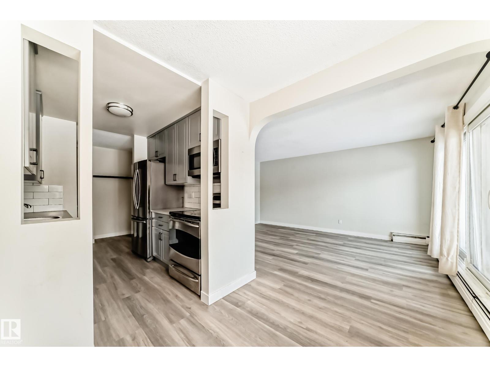 
          204 11420 40 AV NW
            <br/>
            <span>Edmonton</span>
            , 
            <span>AB</span>
             <span>T6J0R5</span>
         - Photo 16