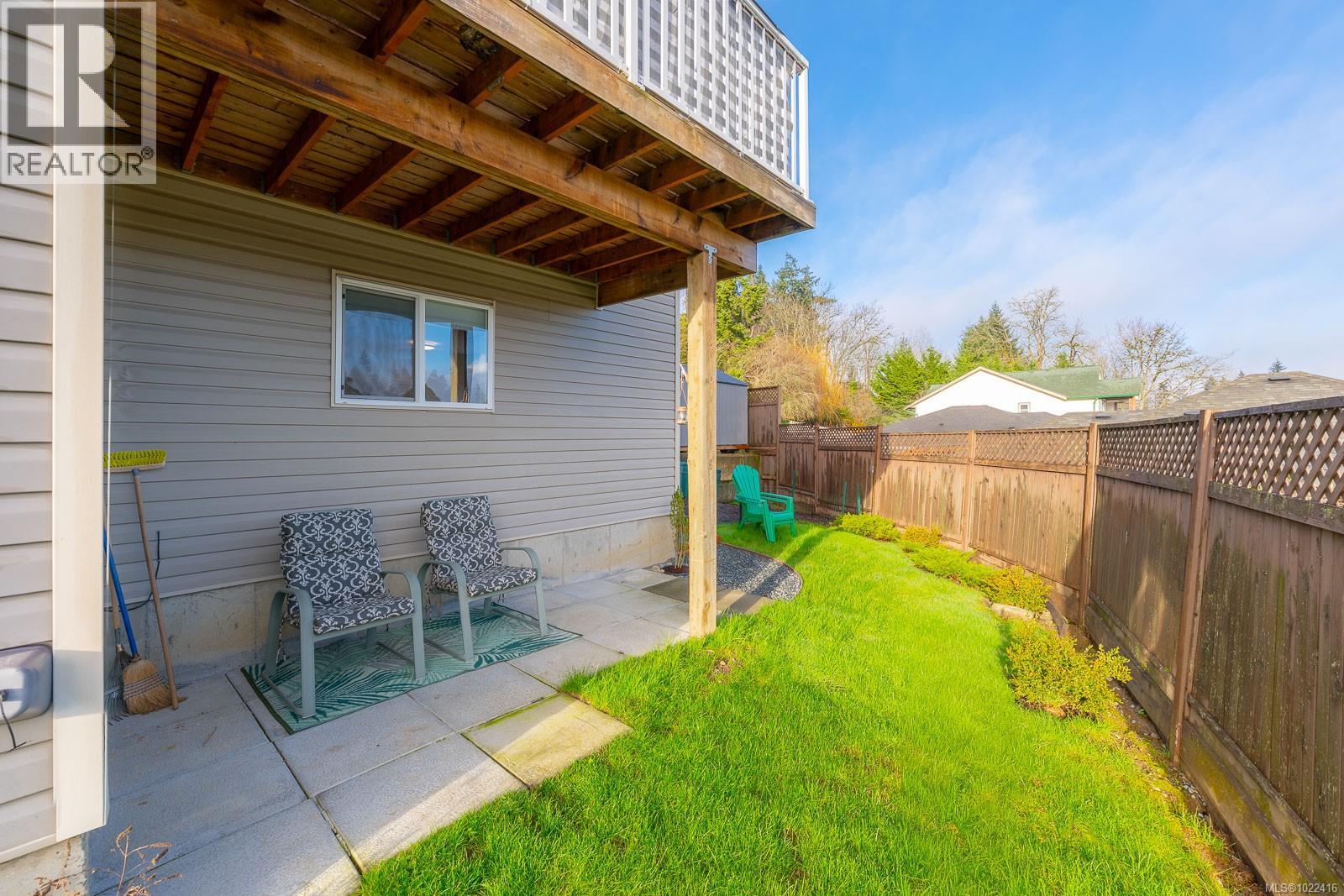 6157 Lakeview Dr, Duncan