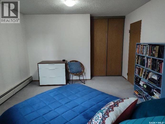 Single Family House Low rise for Sale in  B Heritage LANE Saskatoon 