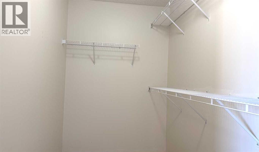 Single Family House for Sale in  Los Alamos Place NE Monterey Park Calgary 