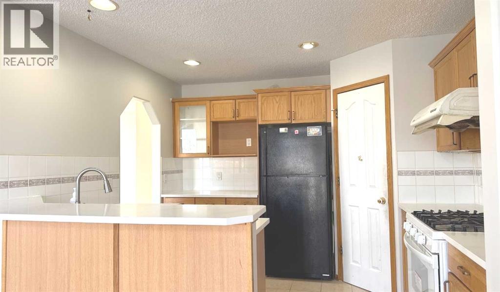 Single Family House for Sale in  Los Alamos Place NE Monterey Park Calgary 