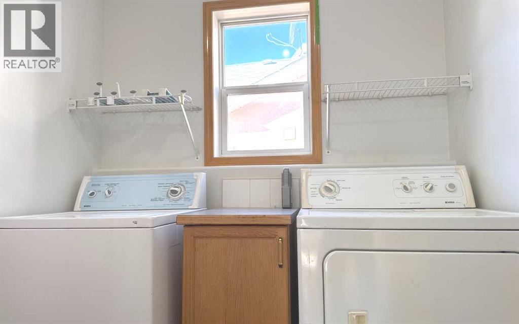 Single Family House for Sale in  Los Alamos Place NE Monterey Park Calgary 