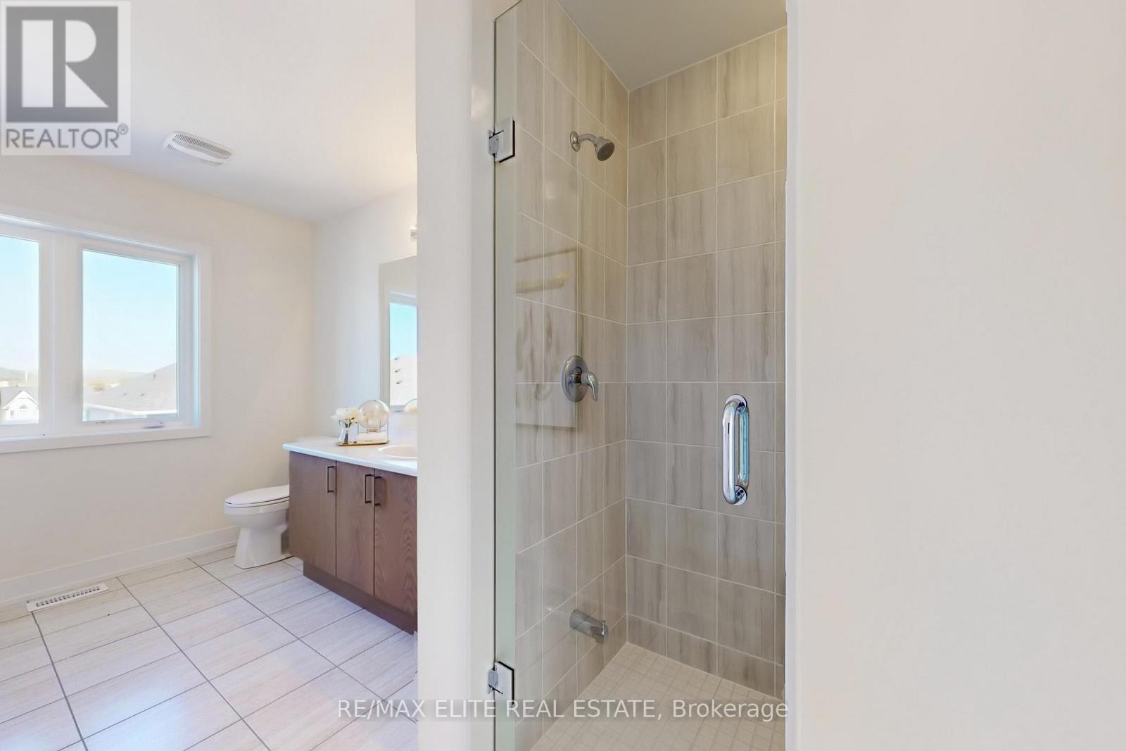 LOT 16 HAMPTON LANE - 18