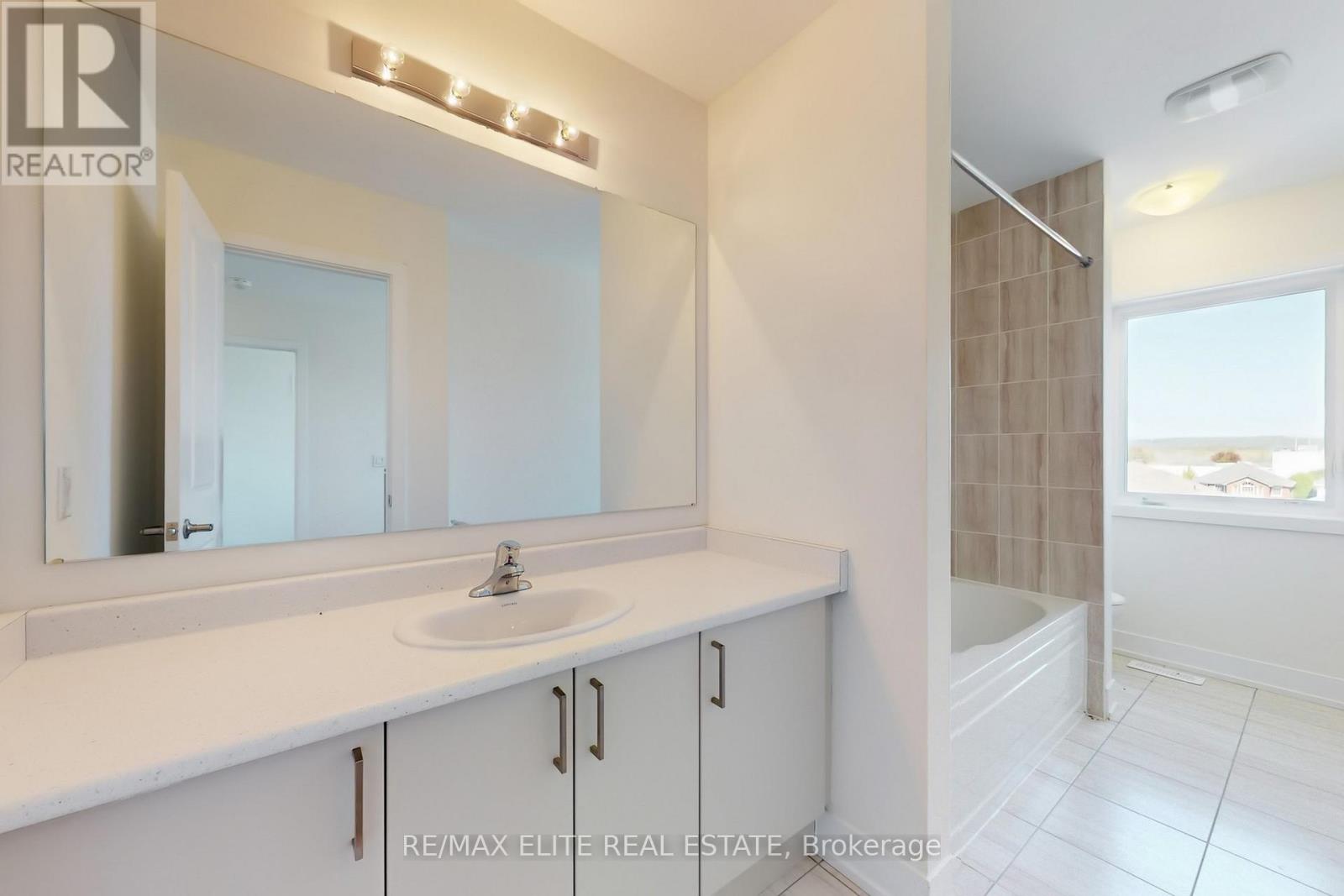 LOT 16 HAMPTON LANE - 24