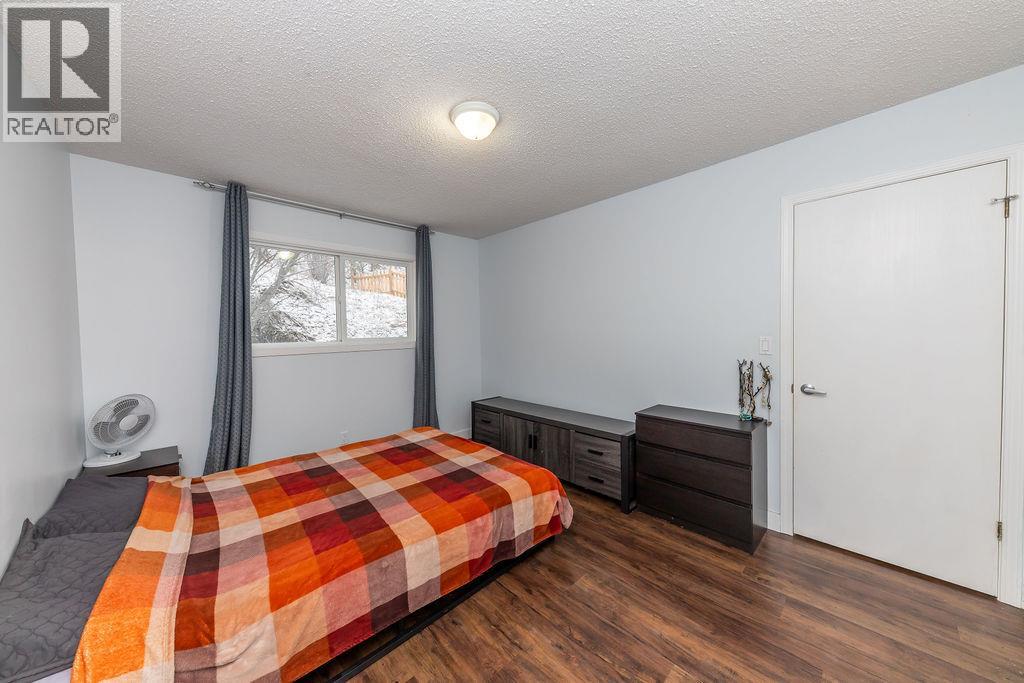 353 WADDINGTON Drive, Kamloops