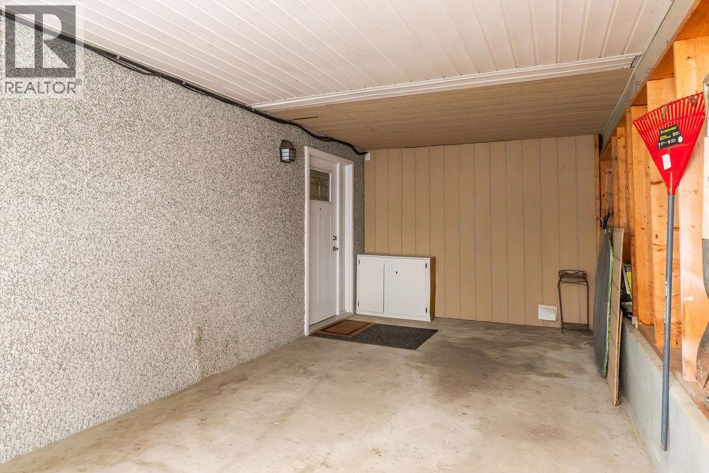 353 WADDINGTON Drive, Kamloops