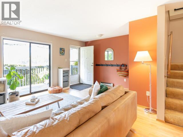 #1 4651 HARVIE AVE - 20