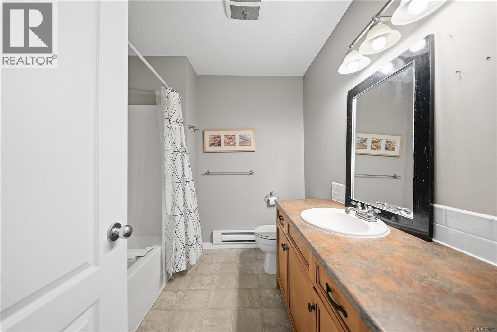 1787 Montana Rd, Nanaimo