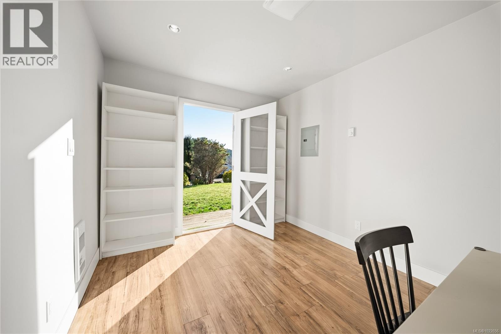 1787 Montana Rd, Nanaimo