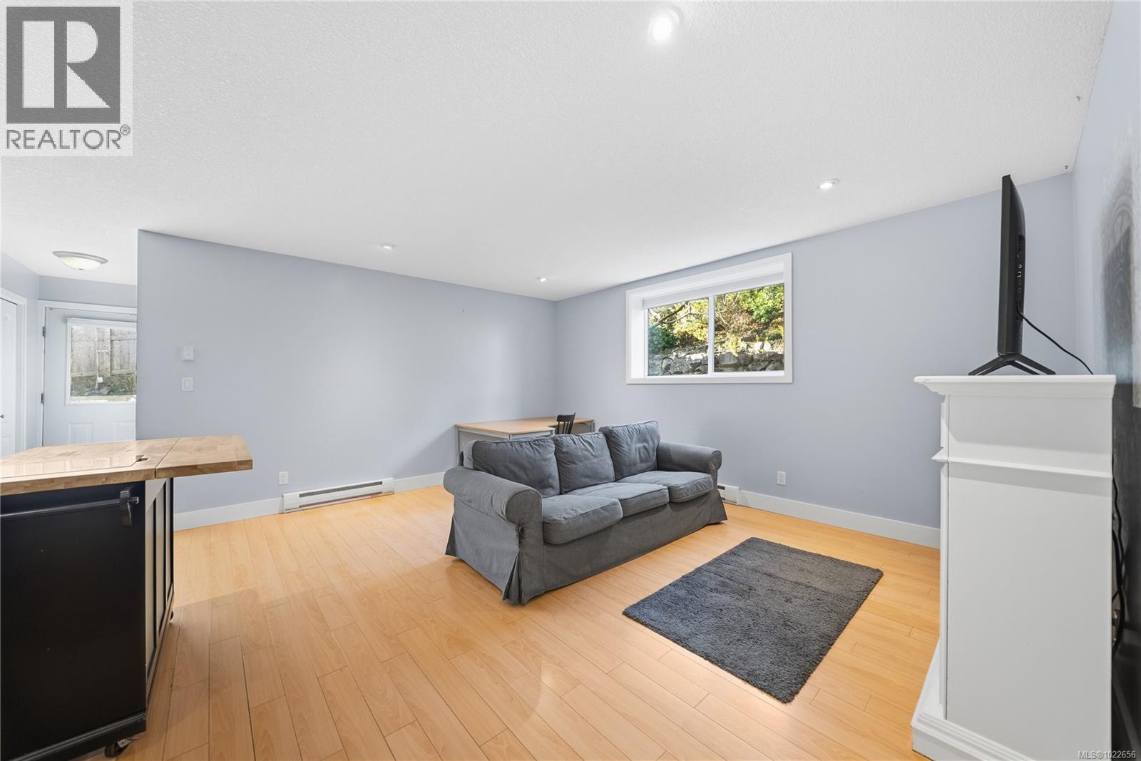 1787 Montana Rd, Nanaimo