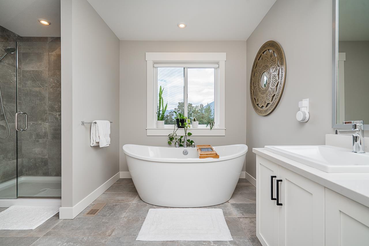 5 43575 CHILLIWACK MOUNTAIN ROAD, Chilliwack Mountain, Chilliwack