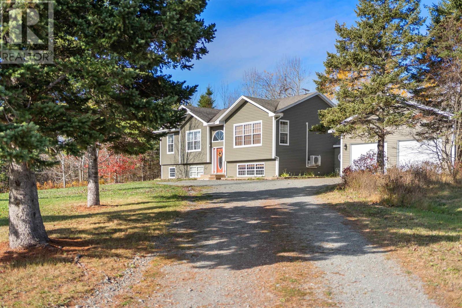 Property 43 of 46 of 3 Maceachern Loop