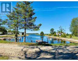 4 - 9 Tamarac Road, Northern Bruce Peninsula, ON N0H2R0 Photo 6