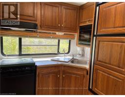 22 - 9 Tamarac Road, Northern Bruce Peninsula, ON N0H2R0 Photo 10