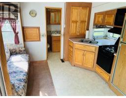 23 - 9 Tamarac Road, Northern Bruce Peninsula, ON N0H2R0 Photo 6