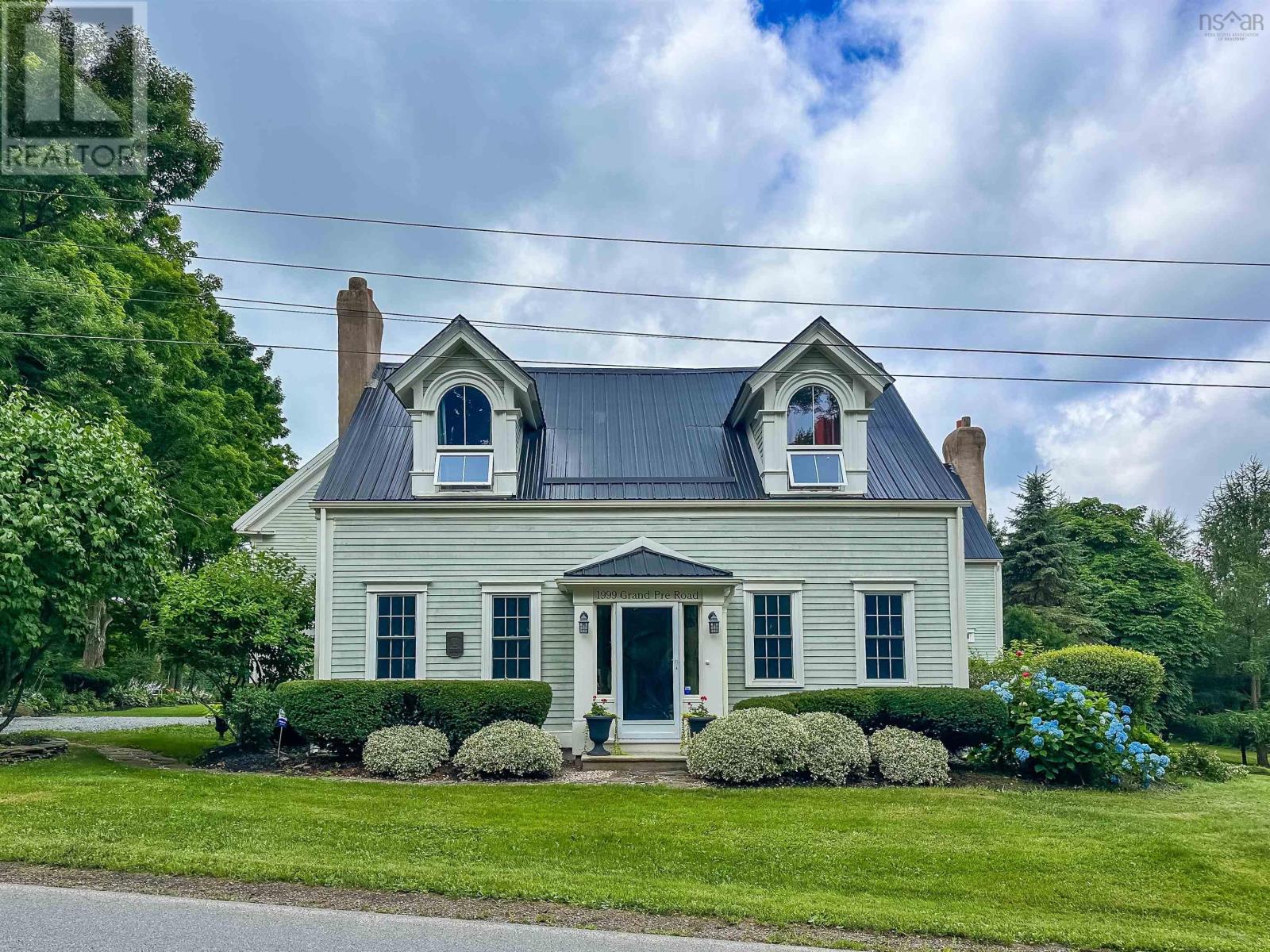 Property 2 of 49 of 1999 Grand Pre Road