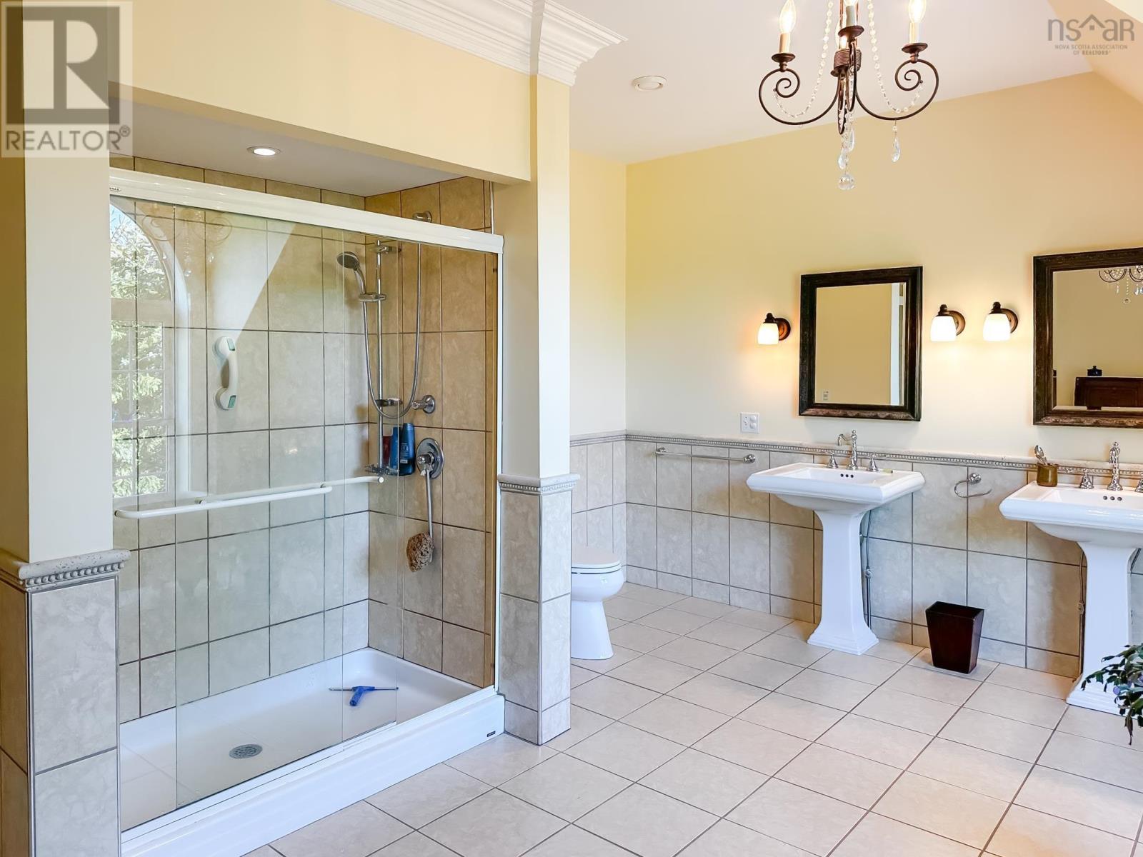 Property 26 of 49 of 1999 Grand Pre Road