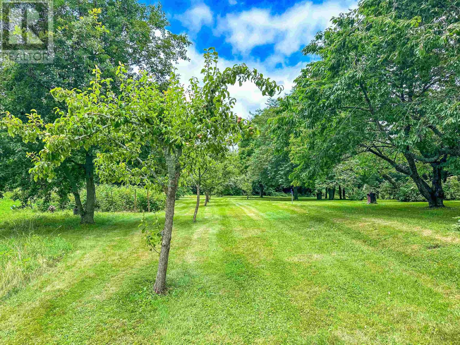 Property 39 of 49 of 1999 Grand Pre Road