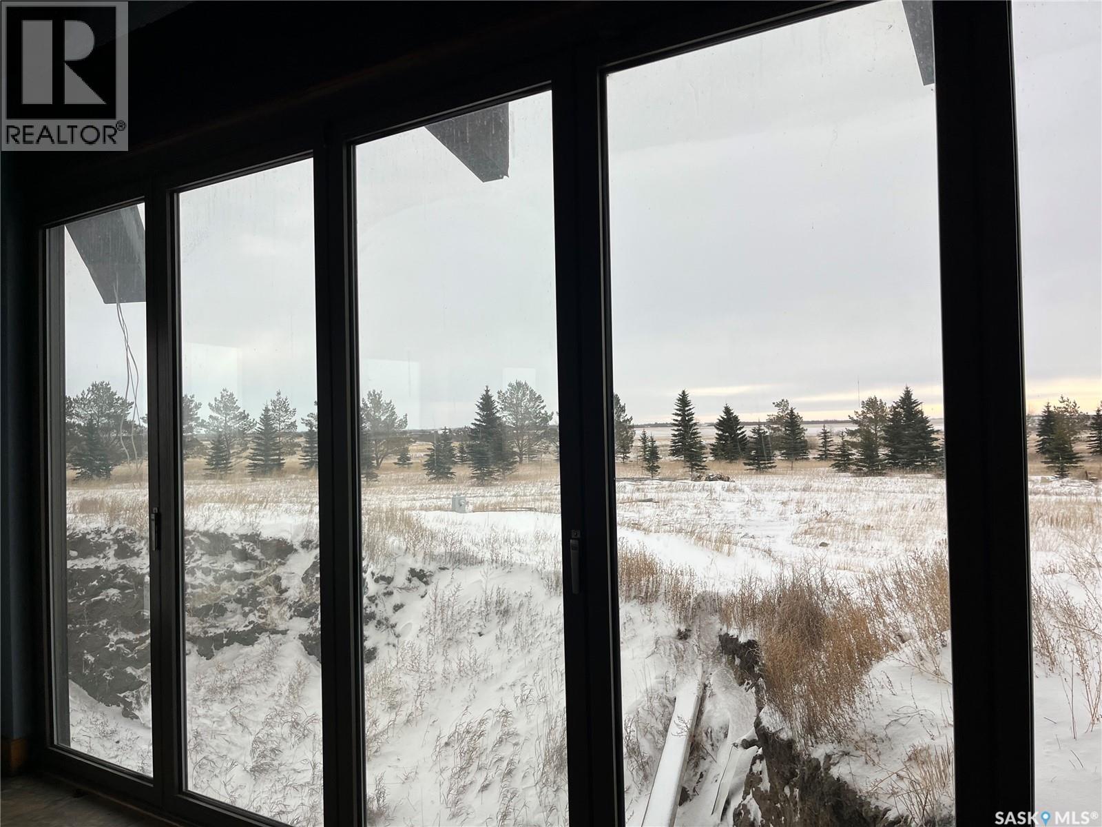 RM OF LUMSDEN ACREAGE REGINA BEACH AREA - 35