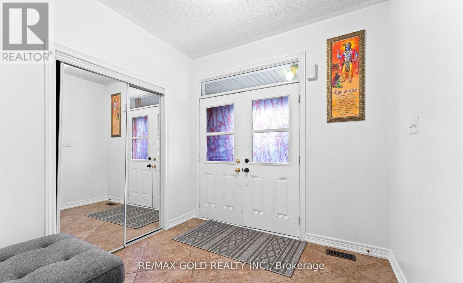 7 GARDENBROOKE TRAIL - 7