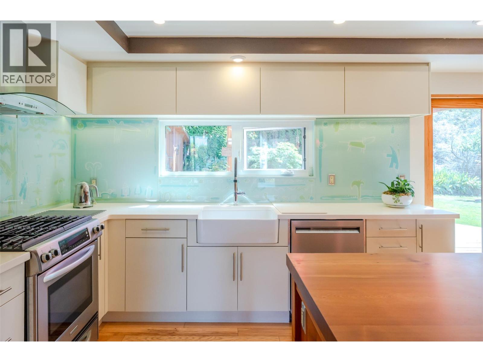 830 Three Mile Road, Penticton