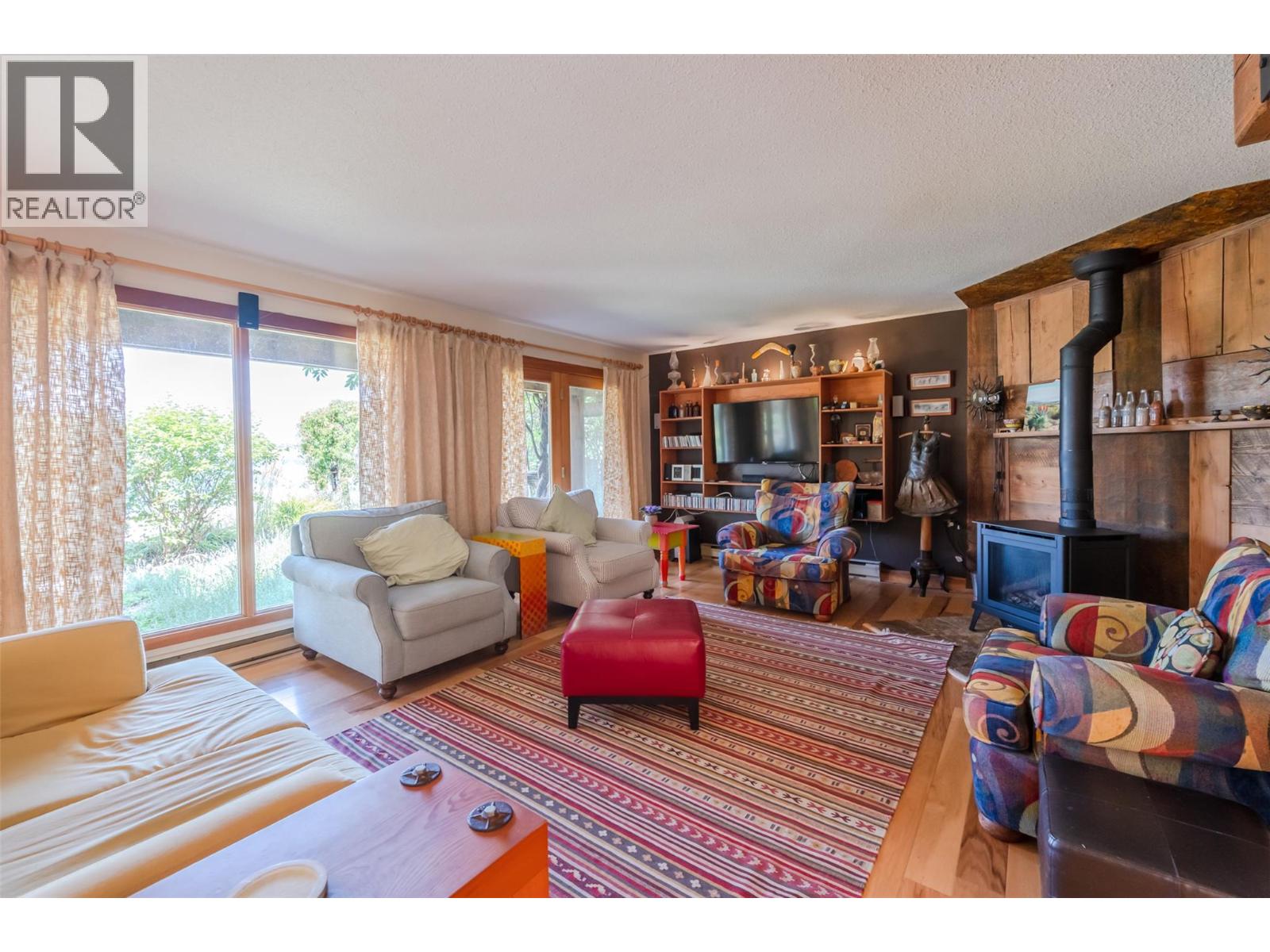 830 Three Mile Road, Penticton