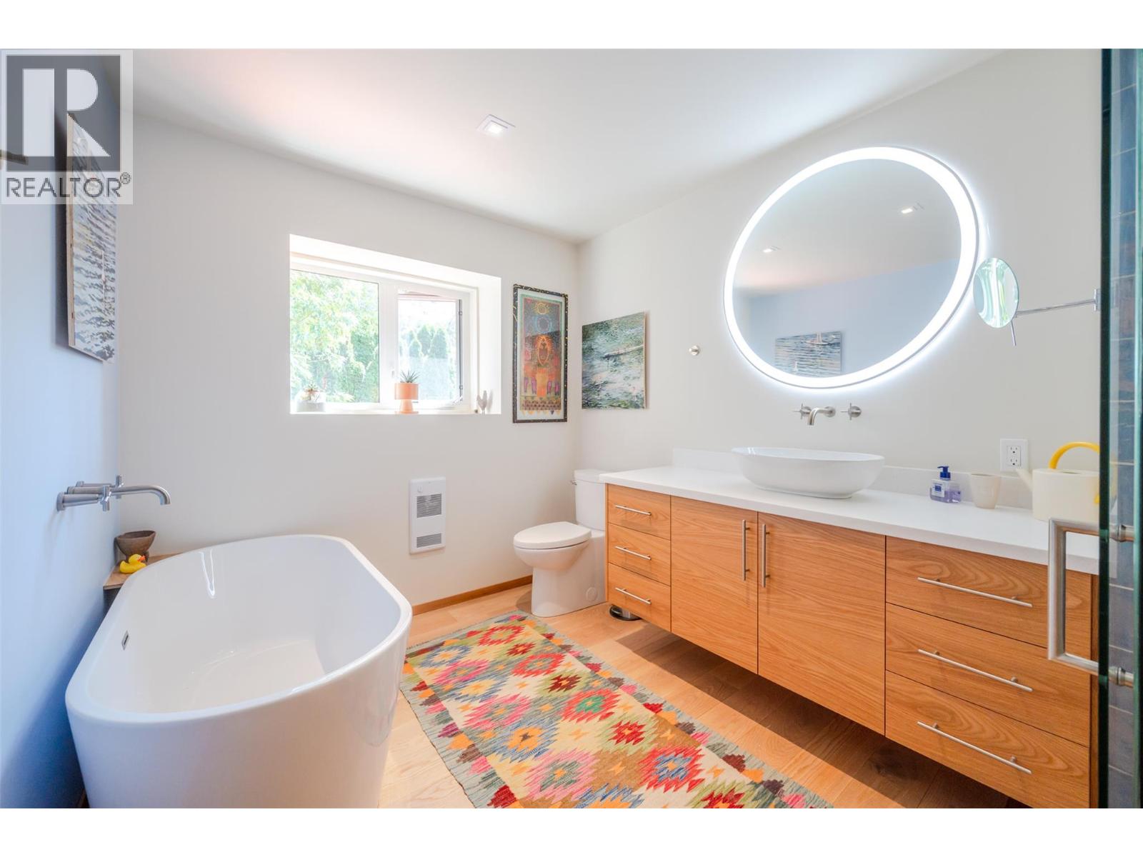 830 Three Mile Road, Penticton