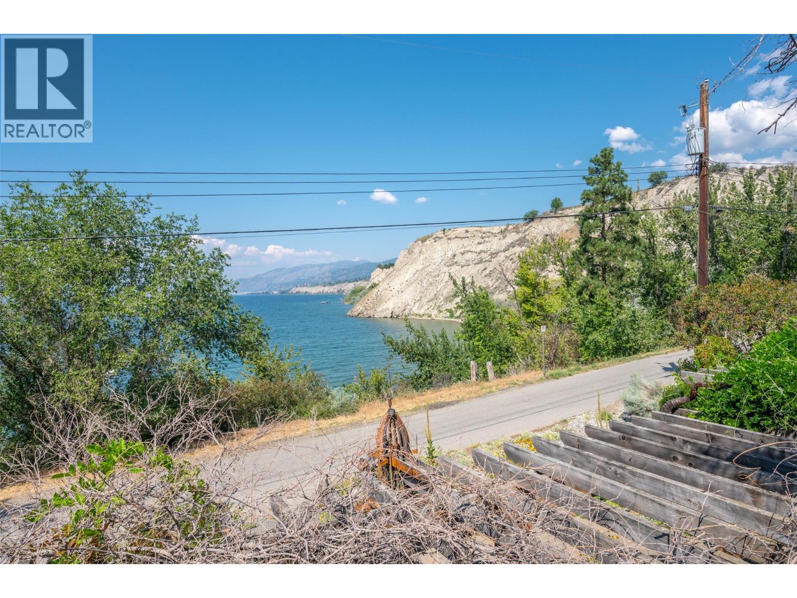 830 Three Mile Road - 54