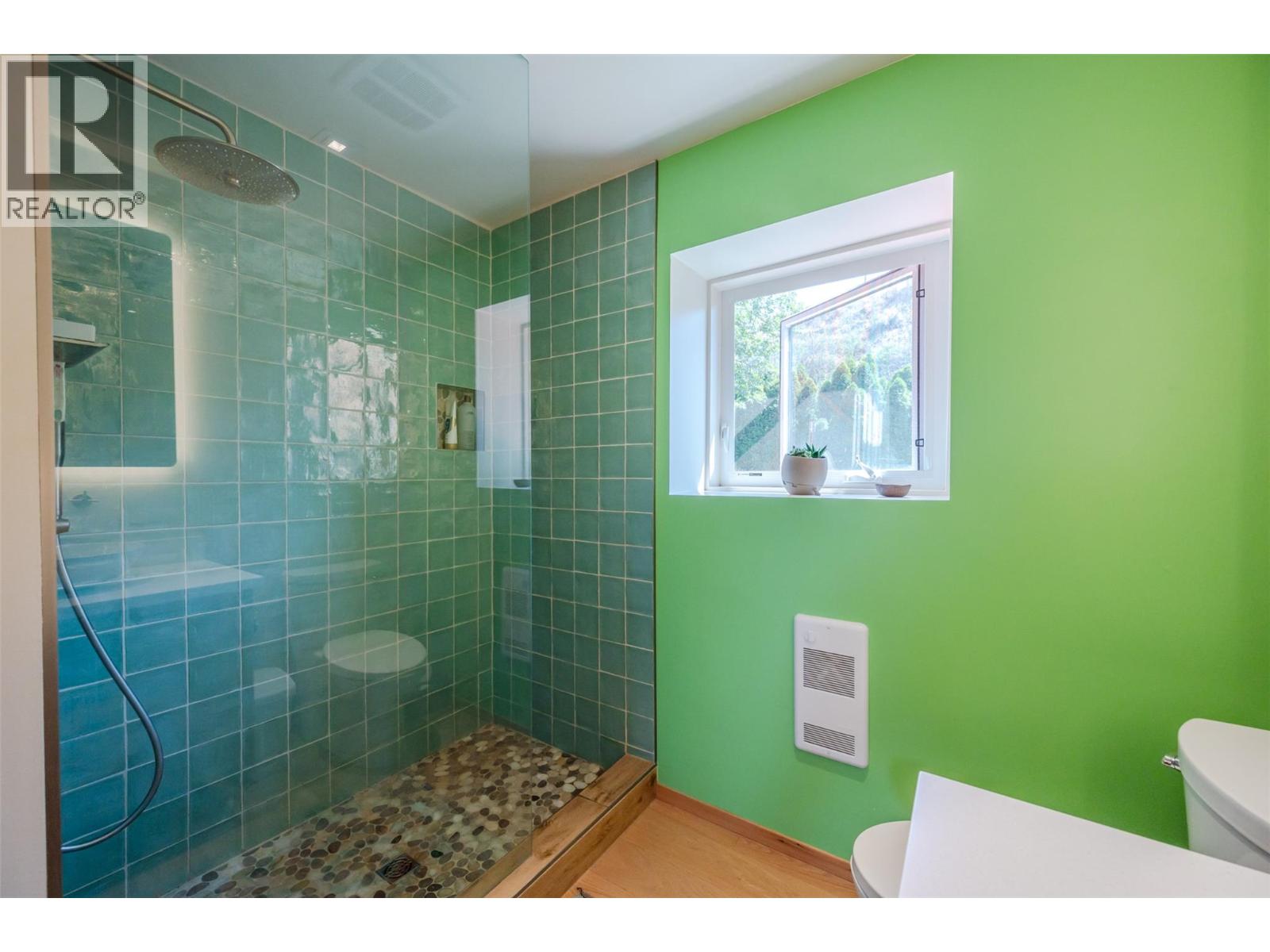 830 Three Mile Road, Penticton