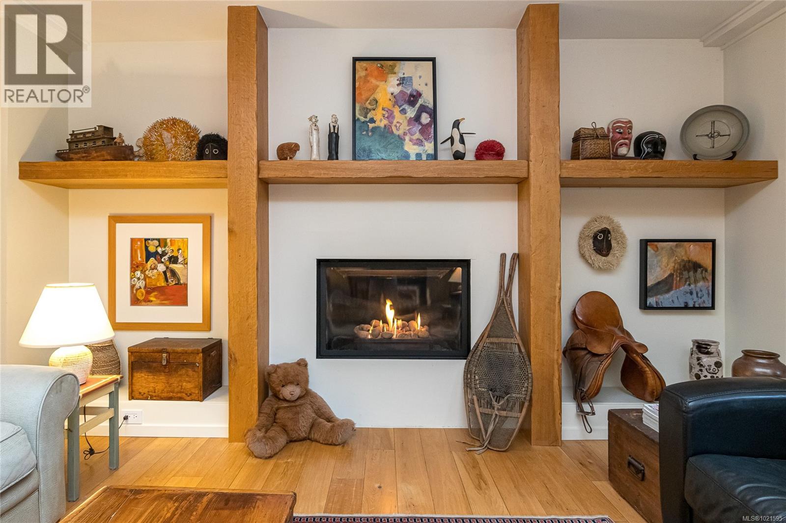 3955 Burchett Pl, Saanich