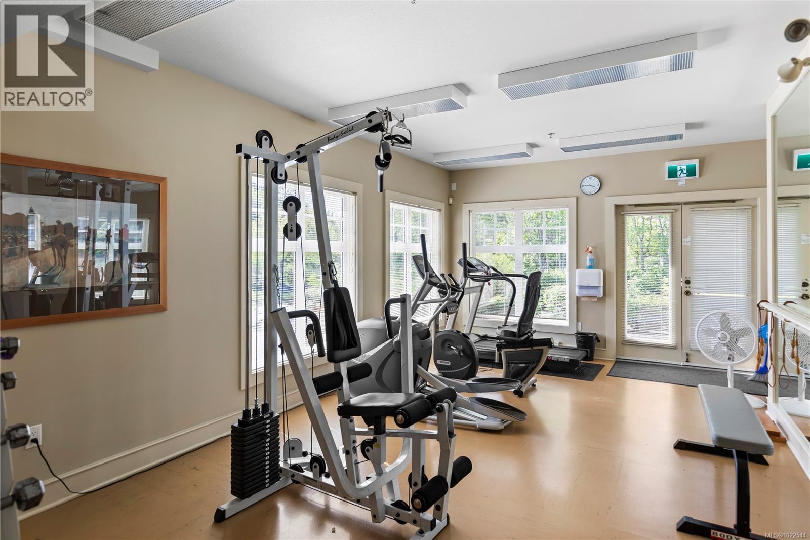 307 5620 Edgewater Lane, Nanaimo