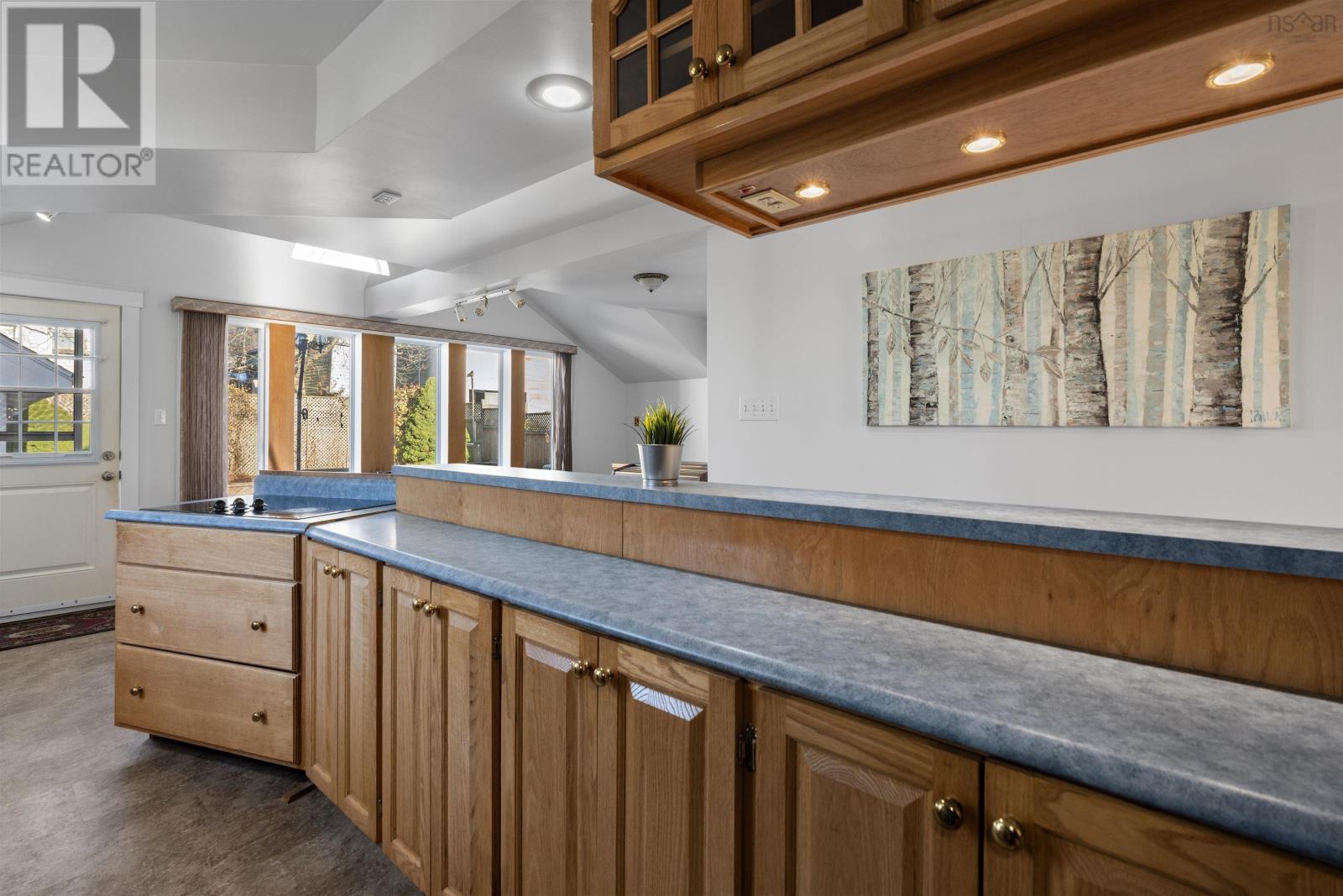 Property 20 of 47 of 45 High Street