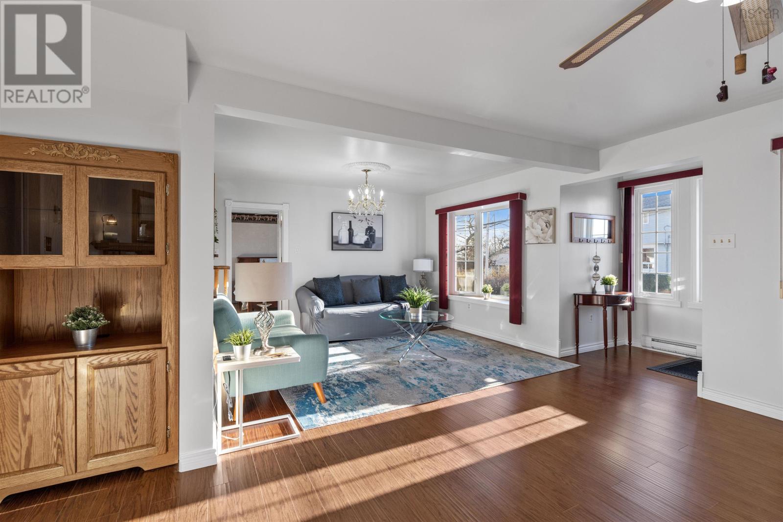 Property 25 of 47 of 45 High Street