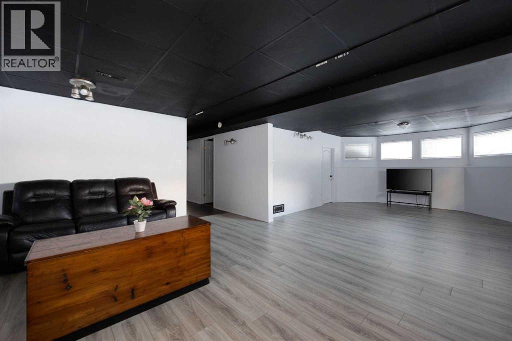 120 Blanchett Road, Fort McMurray