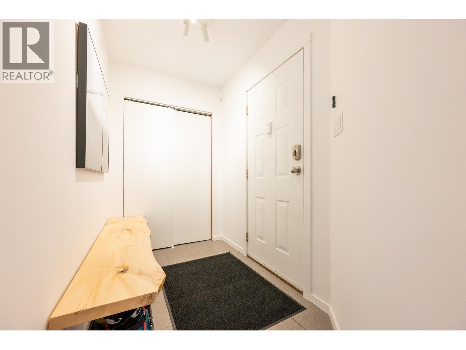 14 2240 GONDOLA WAY, Whistler