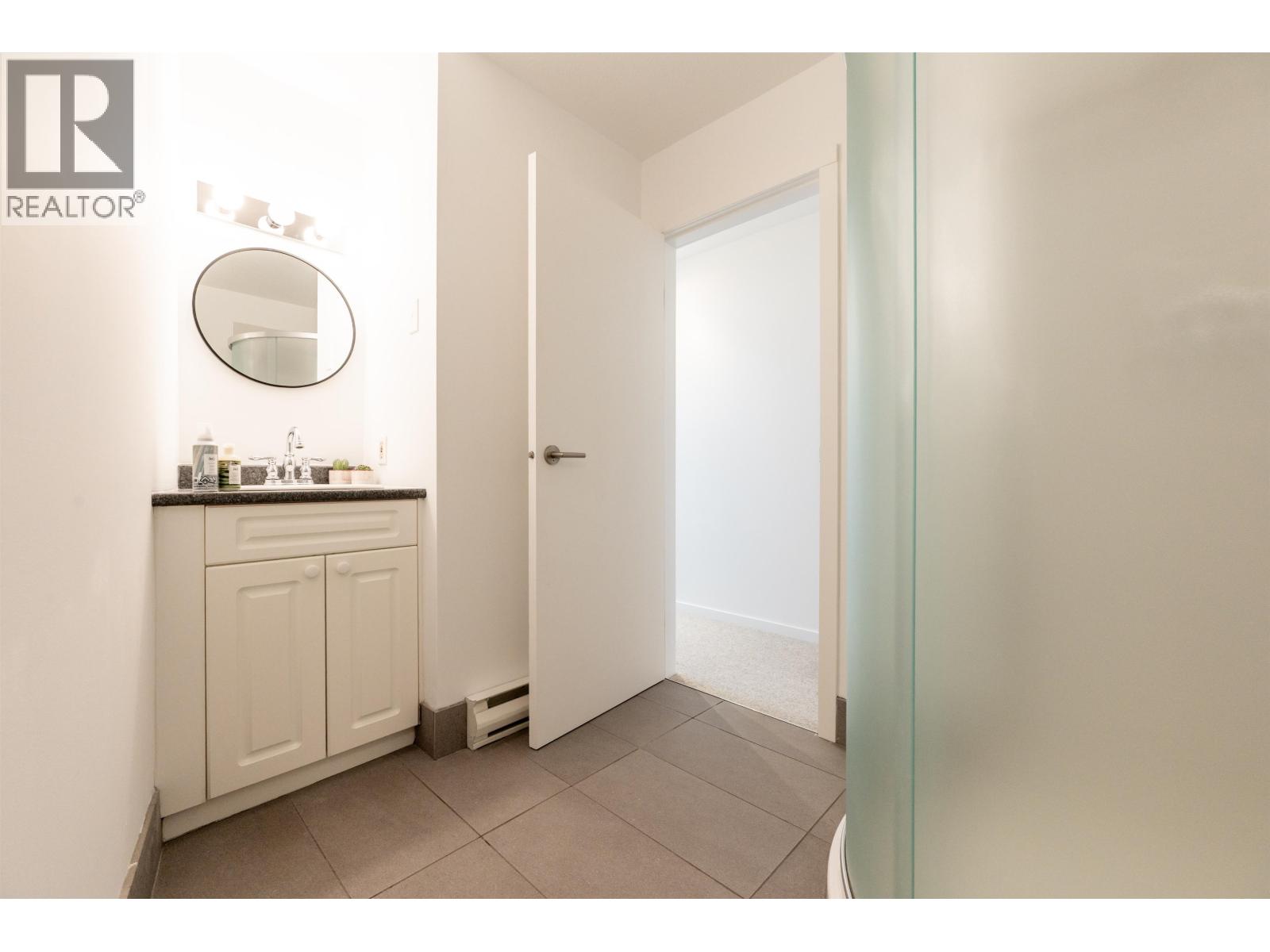 14 2240 GONDOLA WAY, Whistler