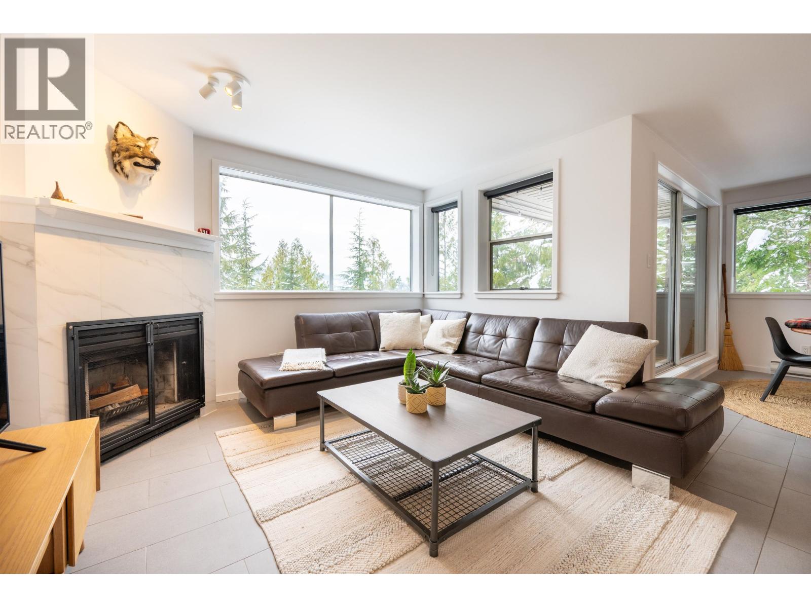 14 2240 GONDOLA WAY, Whistler