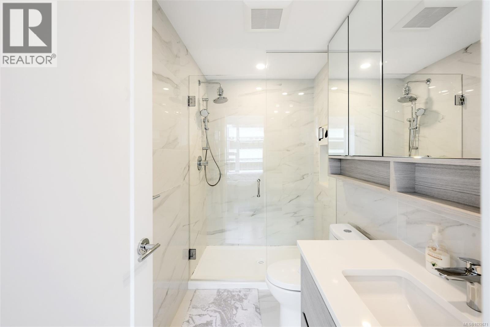 1006 777 Herald St, Victoria