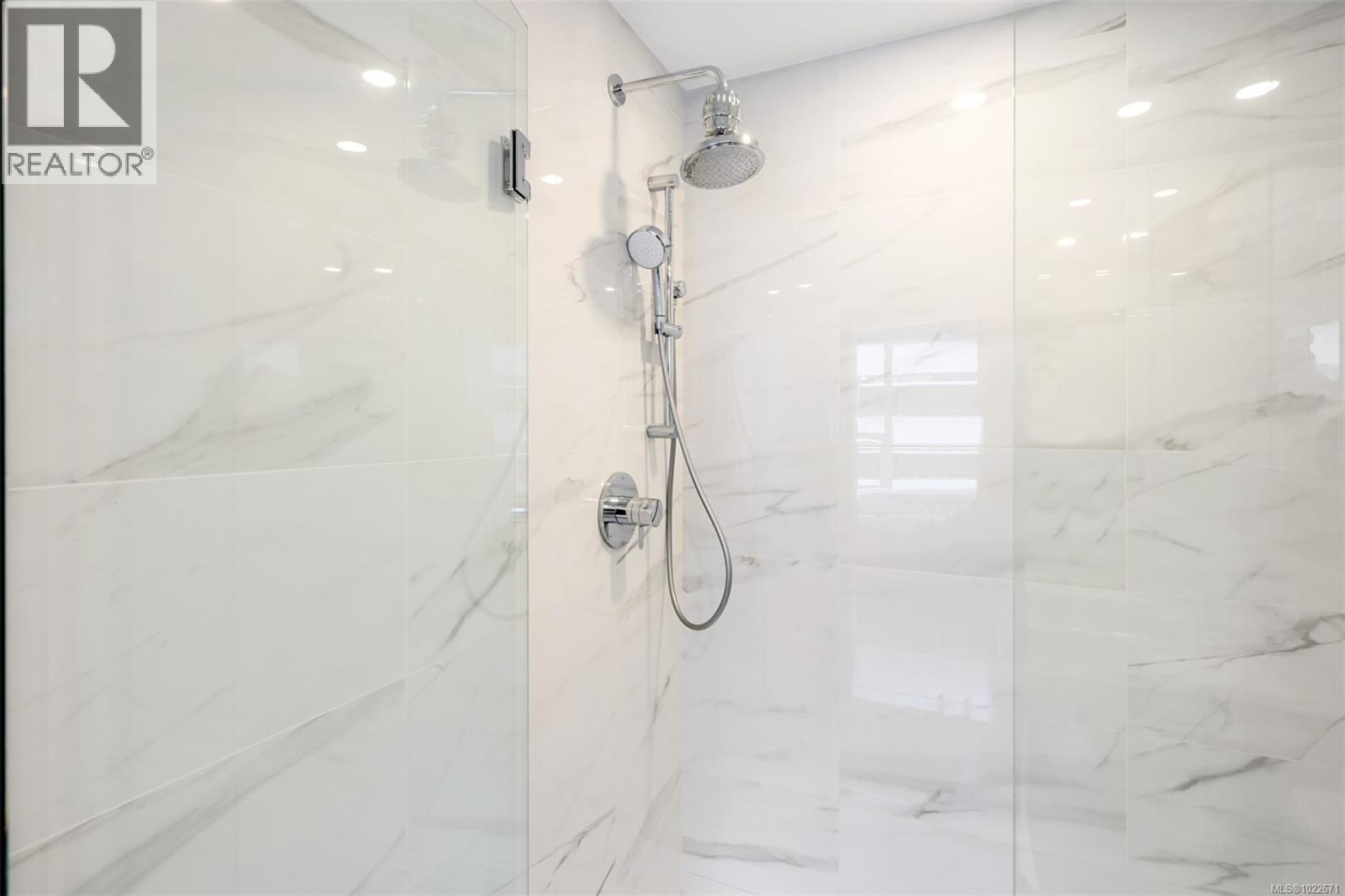 1006 777 Herald St, Victoria