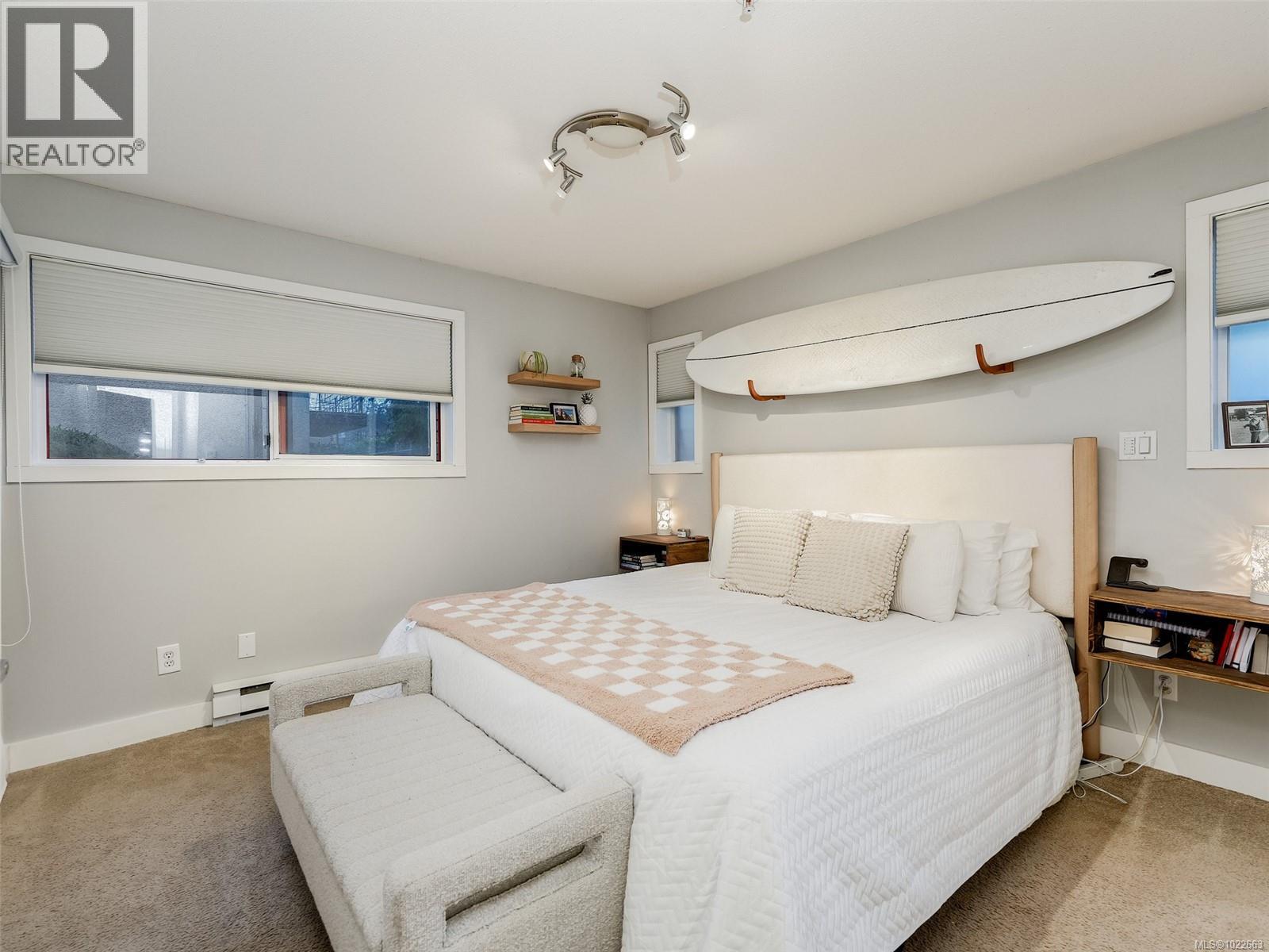 106 873 Esquimalt Rd, Esquimalt